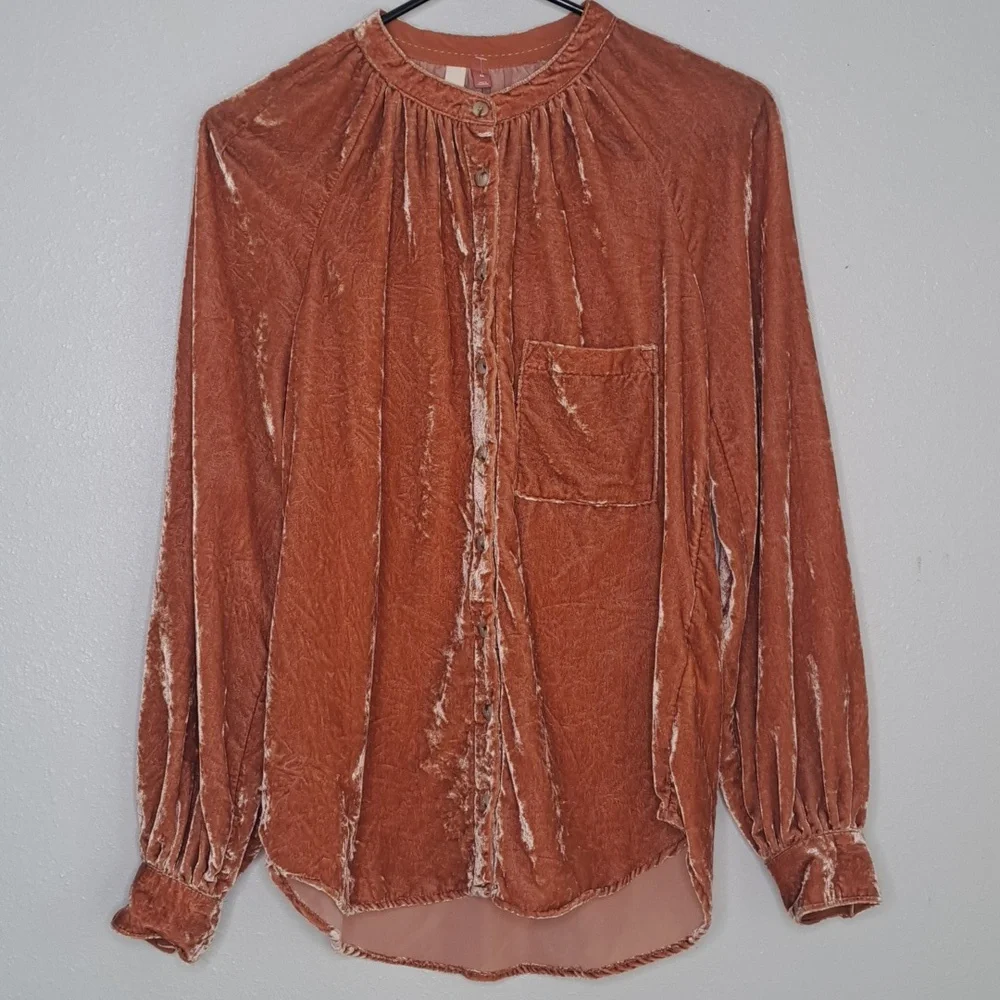 Anthropologie Pilcro Women's Crushed Velvet Blouse Button Up Burnt Orange XS